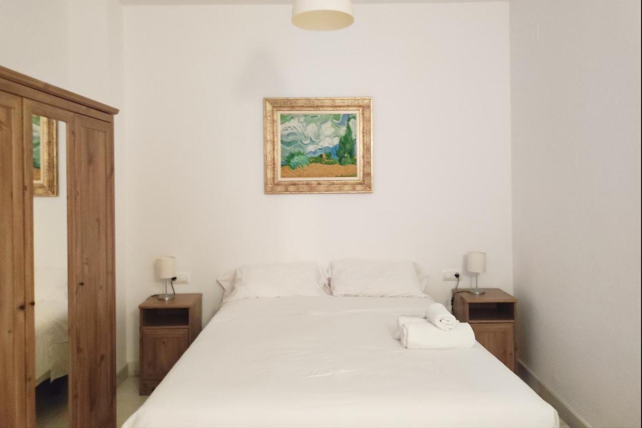 Estudio Morgado.tranquilidad. Calle De Dios! Apartament